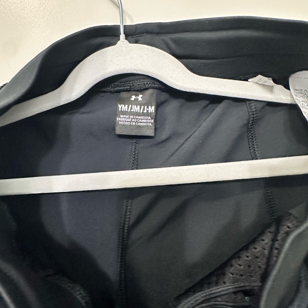 NWT Under Armour Youth Woven Sportswear Pants | Black | Size YM - Picture 5 of 7